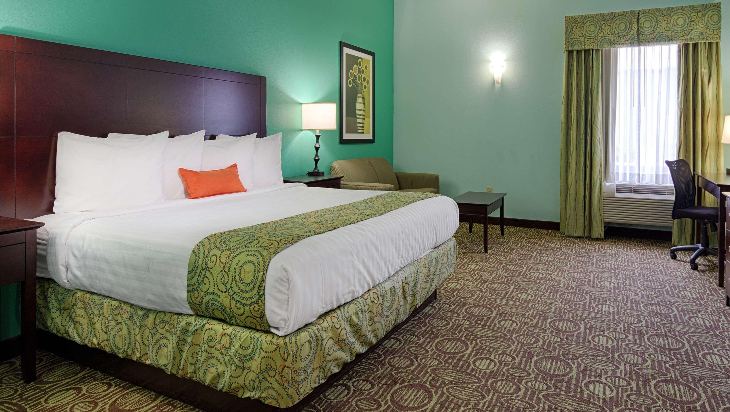 Best Western Plus Glen Allen Inn Esterno foto