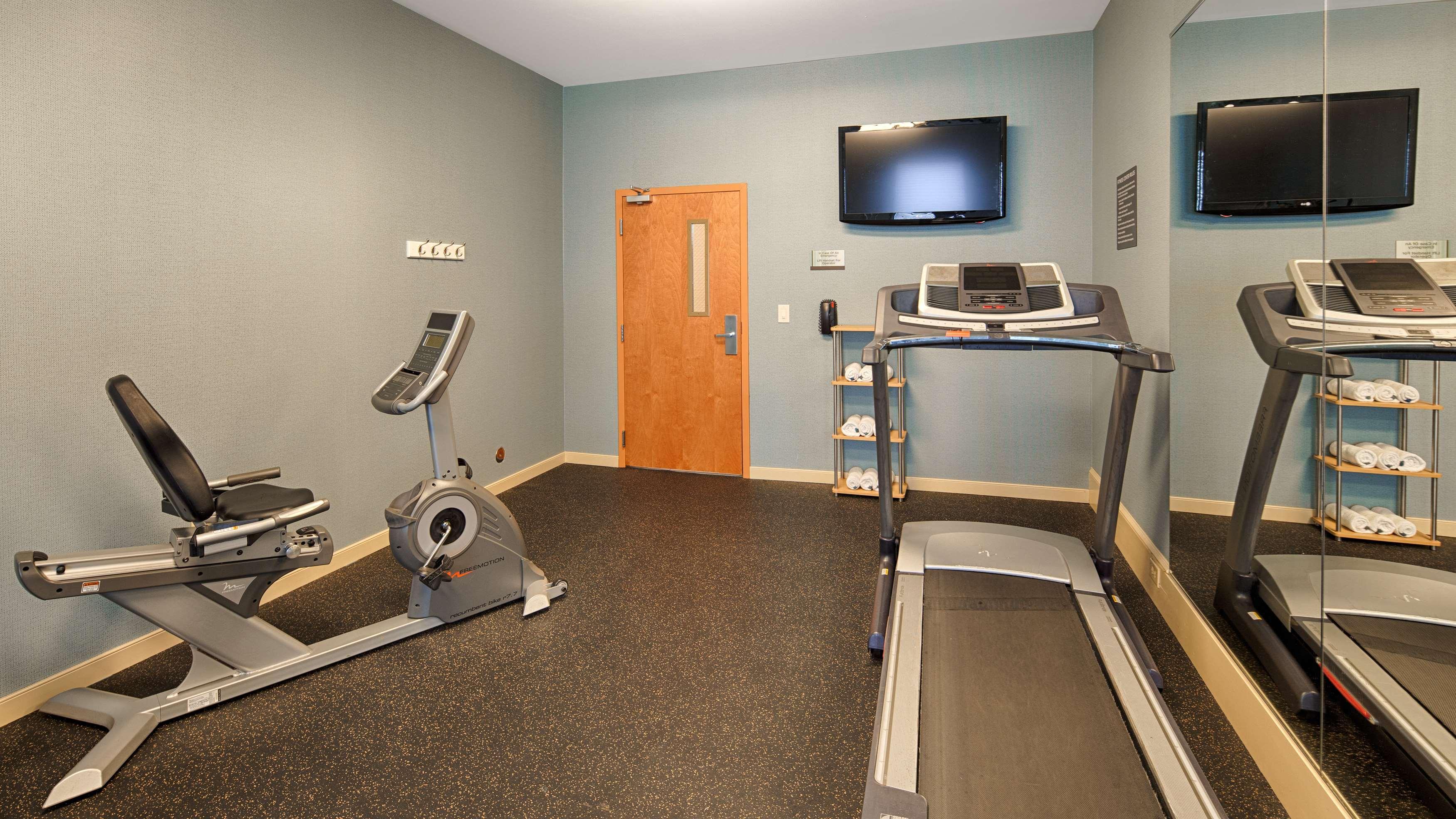 Best Western Plus Glen Allen Inn Esterno foto