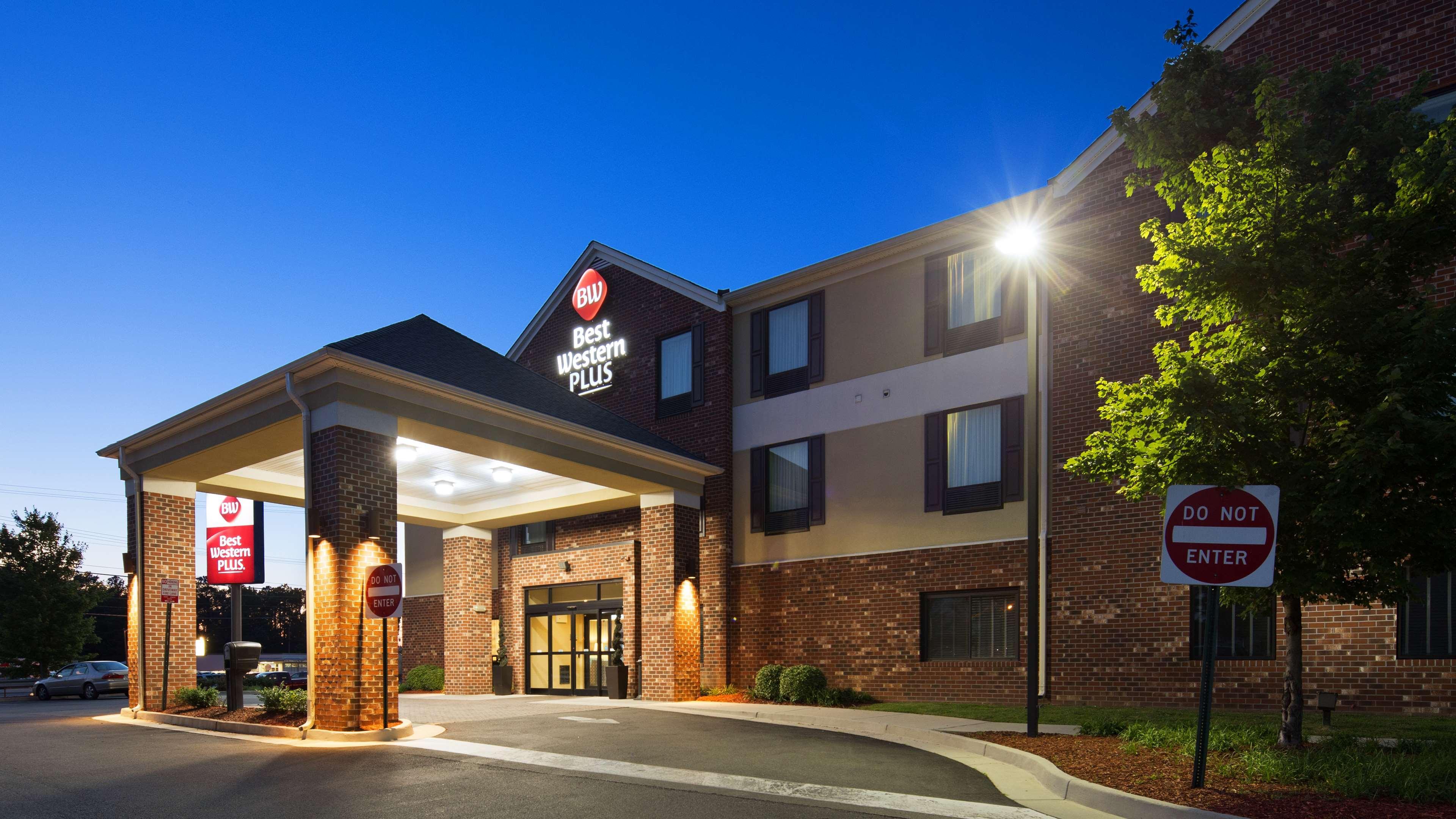 Best Western Plus Glen Allen Inn Esterno foto