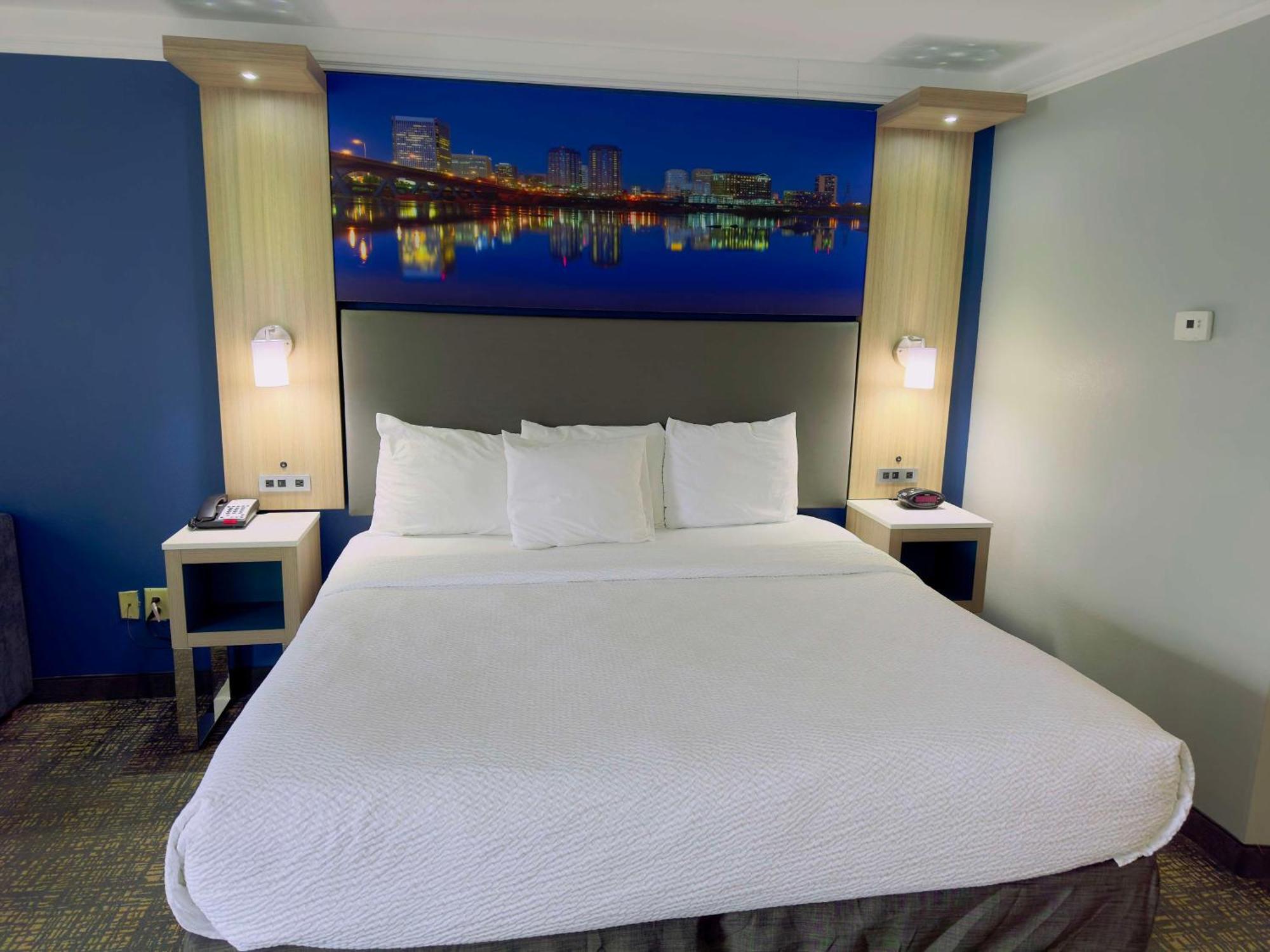 Best Western Plus Glen Allen Inn Esterno foto